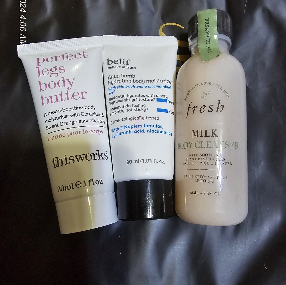 Travel Skincare Bundle.